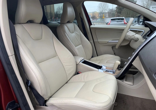 Volvo XC 60 cena 43000 przebieg: 135127, rok produkcji 2010 z Kraków małe 301